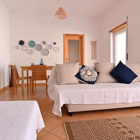 Apartamento Moura Armação de Pêra Exteriör bild
