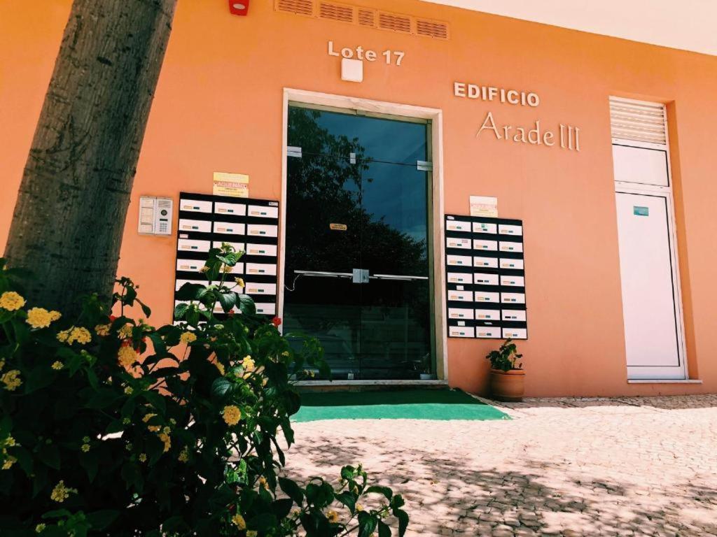 Apartamento Moura Armação de Pêra Exteriör bild