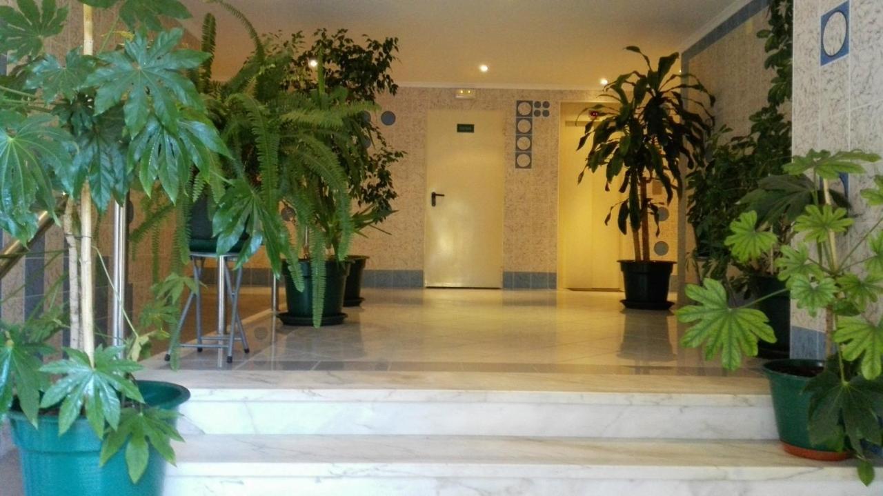 Apartamento Moura Armação de Pêra Exteriör bild